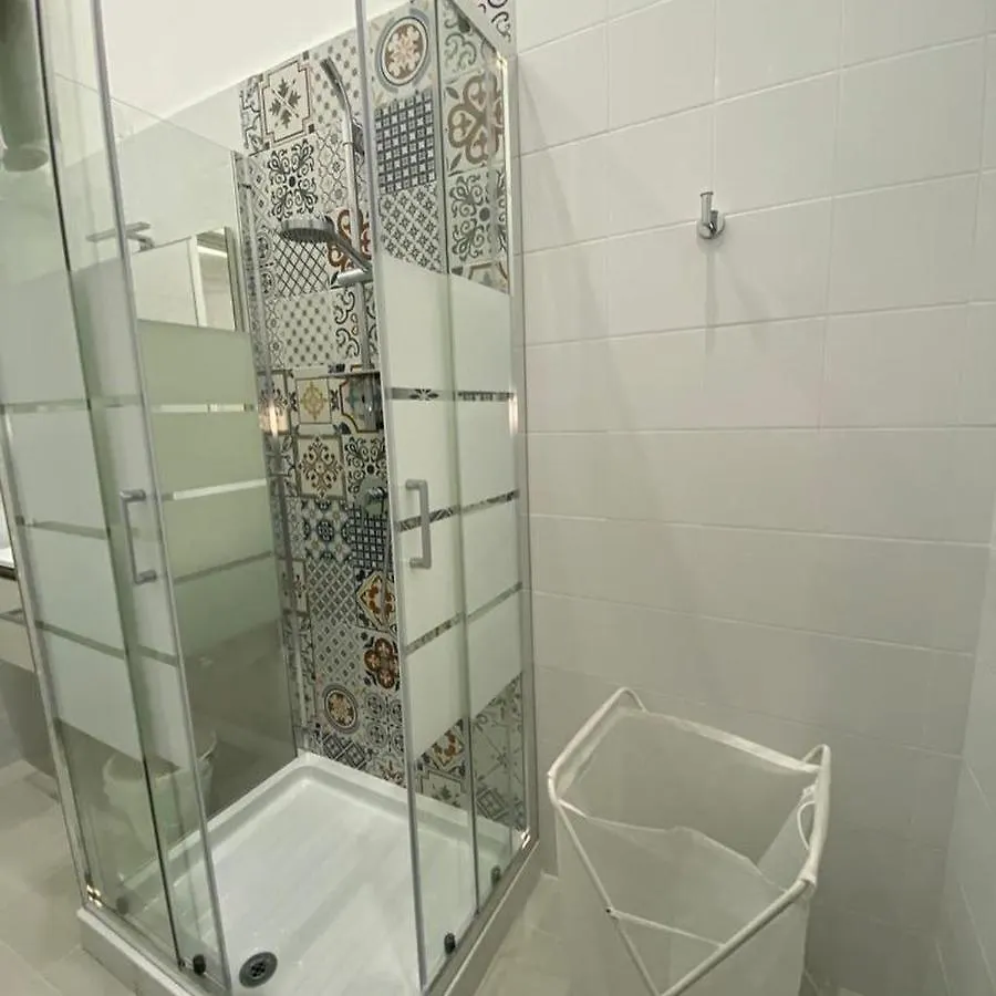 Maison Silvia Неаполь 0*,